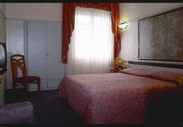 Hotel Dello Stretto Messina Exteriör bild